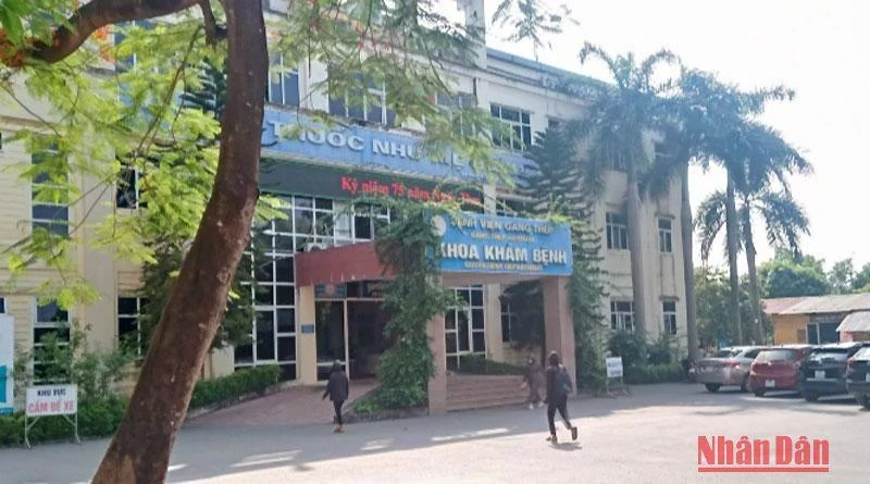 Bệnh viện Gang Thép trả lại tiền test nhanh thu thừa cho người dân trong vòng 1 tháng, kể từ ngày 18/7/2022.