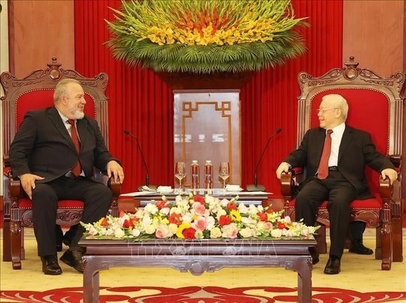 Tổng Bí thư Nguyễn Phú Trọng tiếp Thủ tướng Cuba Manuel Marrero Cruz. (Ảnh: TTXVN)