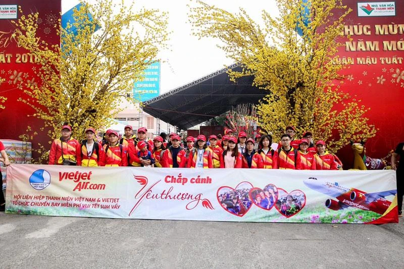Vietjet tổ chức 2 chuyến bay miễn phí đưa công nhân về quê ăn Tết 