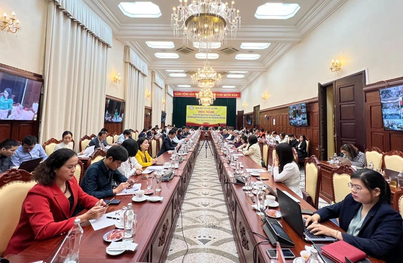 Quang cảnh hội nghị.