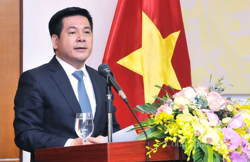 Bộ trưởng Công thương Nguyễn Hồng Diên.