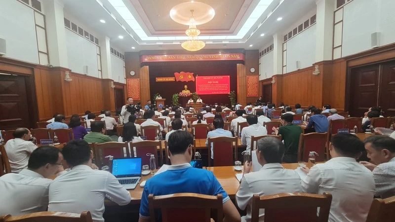 Hội nghị tổng kết 10 năm thực hiện Nghị quyết số 25-NQ/TW về tăng cường và đổi mới sự lãnh đạo của Đảng đối với công tác dân vận trong tình hình mới.