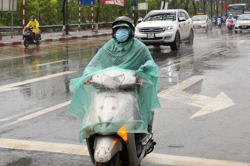 Khu vực Hà Nội chiều tối và đêm có mưa rào và rải rác có dông, cục bộ có mưa to đến rất to. (Ảnh minh họa)