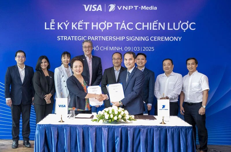 Visa và VNPT-Media ký kết hợp tác chiến lược thúc đẩy chuyển đổi số và tài chính toàn diện tại Việt Nam.