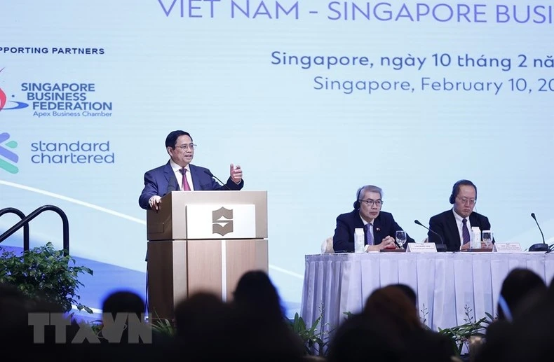 Thủ tướng Phạm Minh Chính phát biểu tại Diễn đàn Doanh nghiệp Việt Nam-Singapore. (Ảnh: TTXVN)