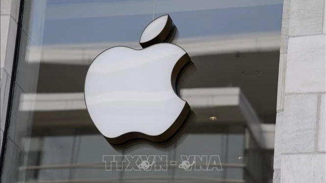 Biểu tượng của Apple ở Washington D.C, Mỹ. (Ảnh: AFP/TTXVN)