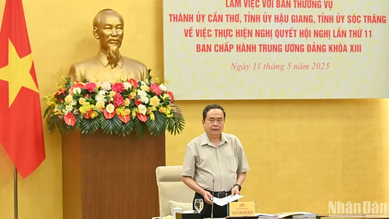 Chủ tịch Quốc hội Trần Thanh Mẫn phát biểu tại buổi làm việc. (Ảnh: DUY LINH)