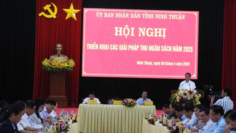 Quang cảnh hội nghị.