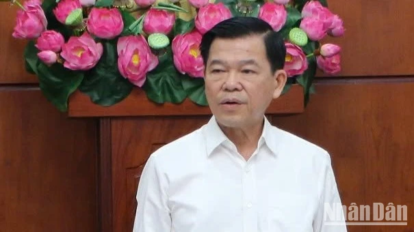 Phó Chủ nhiệm Ủy ban kiểm tra Trung ương Nguyễn Hồng Lĩnh phát biểu tại buổi làm việc.