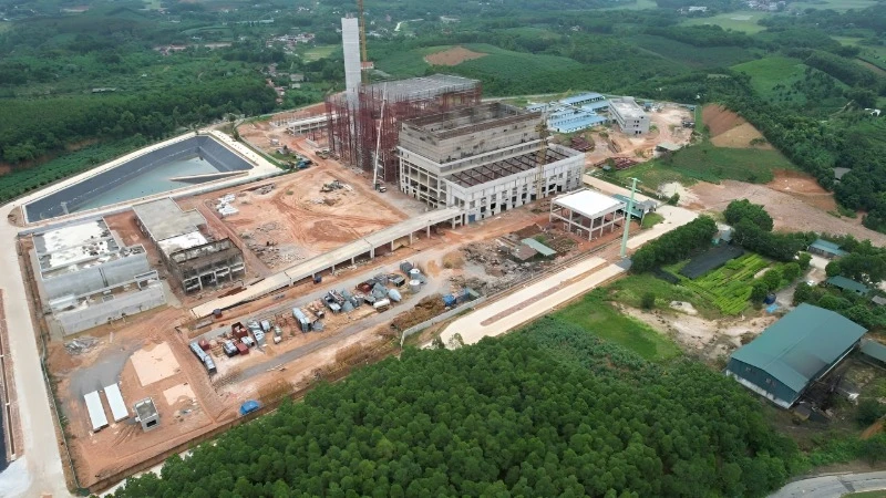 Nhà máy xử lý rác thải phát điện Trạm Thản, huyện Phù Ninh, tỉnh Phú Thọ. (Ảnh: NGÔ HÙNG)