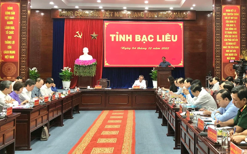 Thủ tướng phát biểu chỉ đạo tại buổi làm việc tại Trụ sở Tỉnh ủy Bạc Liêu, chiều 4/12. (Ảnh: TRỌNG DUY)