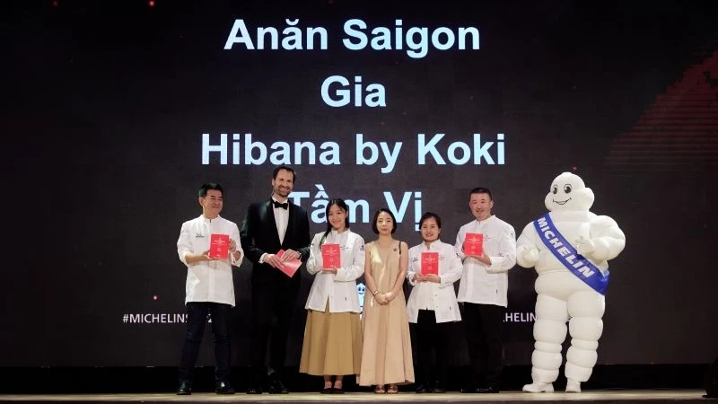 Đại diện của 4 nhà hàng được nhận 1 sao Michelin danh giá. 