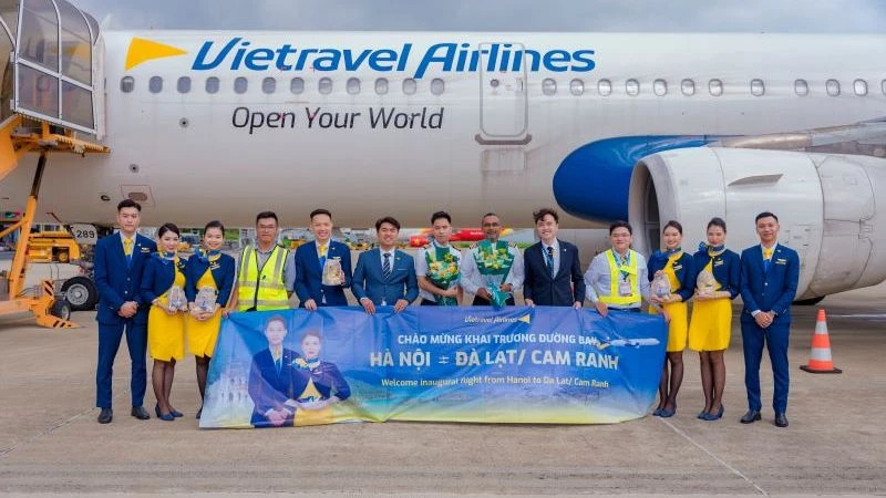 Vietravel Airlines chính thức mở rộng mạng đường nội địa, kết nối từ Thủ đô Hà Nội đến Đà Lạt và Cam Ranh.
