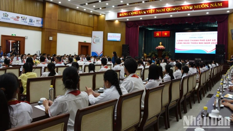 Quang cảnh chương trình.