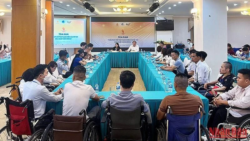 Toàn cảnh buổi tọa đàm.