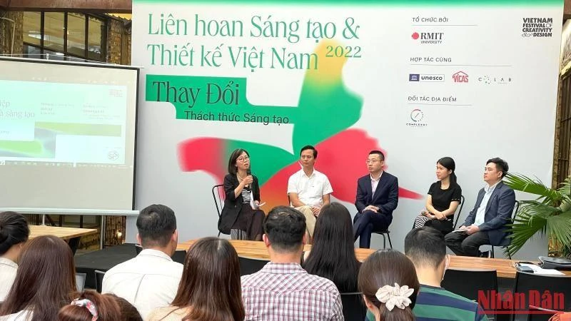Các diễn giả tại cuộc tọa đàm.