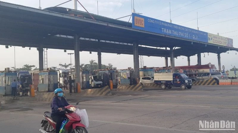 Trạm thu phí T1 trên quốc lộ 51 ngưng thu phí từ 7 giờ sáng 13/1.