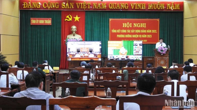 Quang cảnh hội nghị.