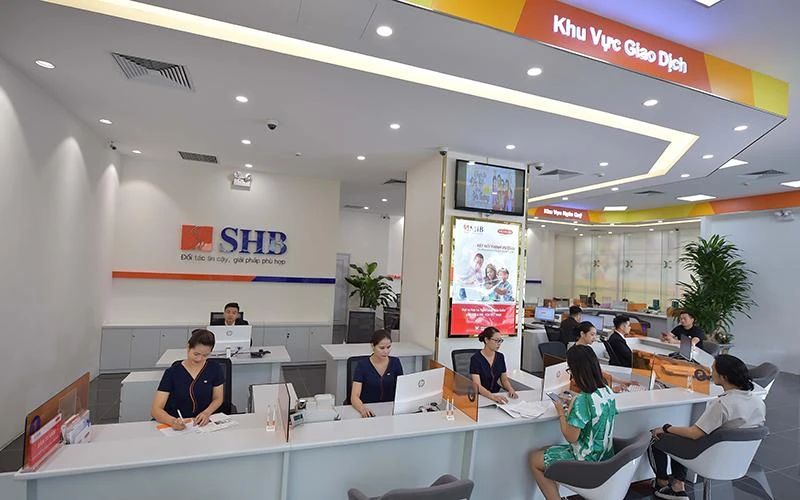 Một điểm giao dịch của Ngân hàng SHB.