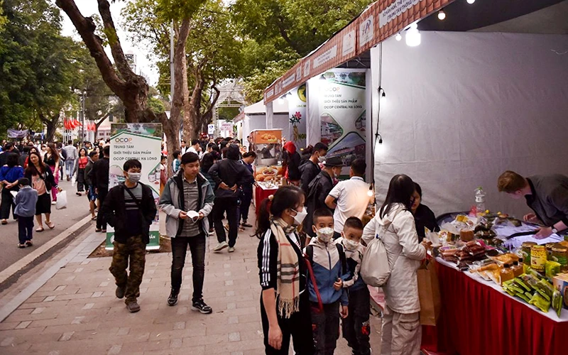 Lễ hội Du lịch Hà Nội 