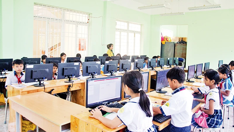 Xây dựng hạ tầng quốc gia về học tập là mục tiêu mà ngành giáo dục và đào tạo tỉnh Quảng Ngãi hướng tới.
