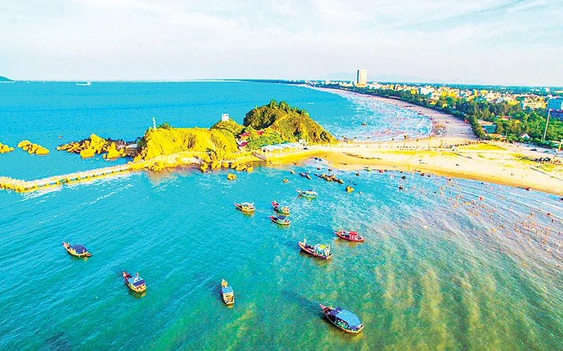 Biển Cửa Lò thu hút nhiều doanh nghiệp đến đầu tư hạ tầng du lịch.