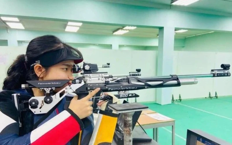 Xạ thủ Lê Thị Mộng Tuyền giành suất tham dự Olympic Paris 2024. (Ảnh VTV)