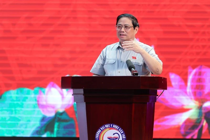 Thủ tướng Chính phủ Phạm Minh Chính phát biểu tại buổi làm việc. Ảnh: VGP/Nhật Bắc