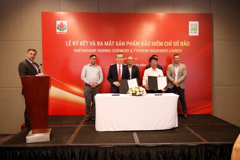 Bảo Minh ký kết hợp đồng bảo hiểm Chỉ số bão cùng Hợp tác xã Nông nghiệp Hiệp Thuận.