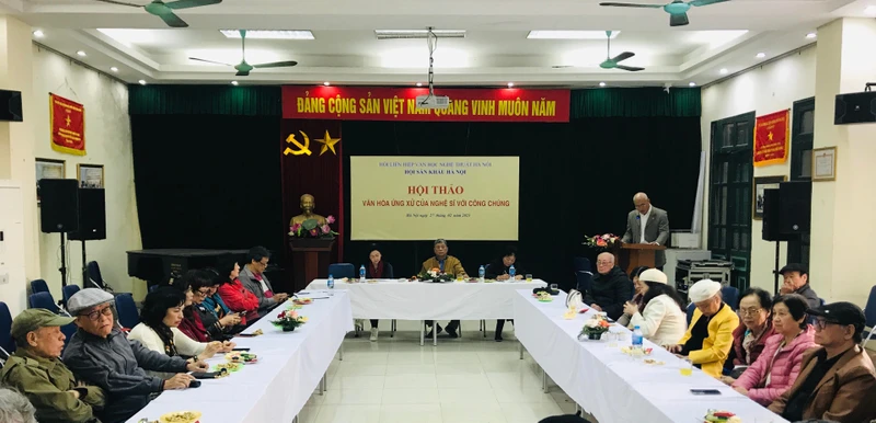 Hội thảo ghi nhận nhiều ý kiến tâm huyết của các văn nghệ sĩ. (Ảnh: nguoihanoi.com.vn)