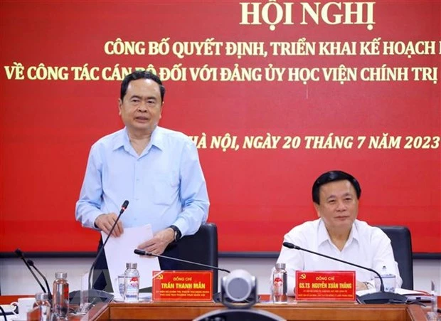 Ông Trần Thanh Mẫn, Ủy viên Bộ Chính trị, Phó Chủ tịch Thường trực Quốc hội, Trưởng đoàn Kiểm tra phát biểu kết luận buổi làm việc. (Ảnh: TTXVN) 