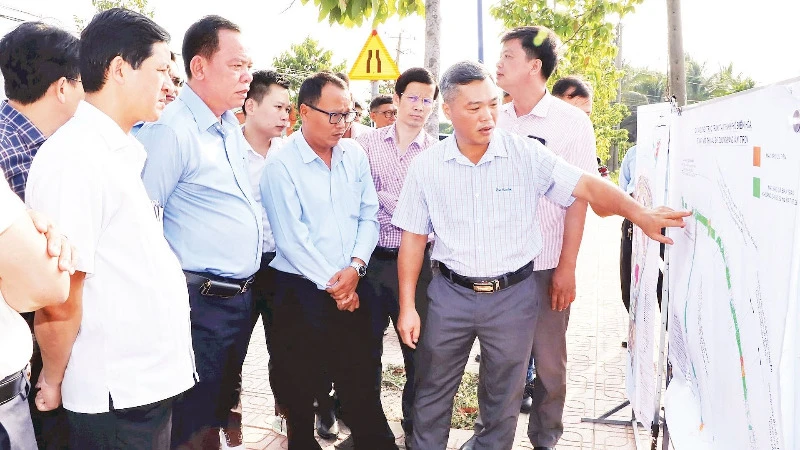 Lãnh đạo tỉnh Đồng Nai kiểm tra tiến độ một dự án trọng điểm trên địa bàn thành phố Biên Hòa.