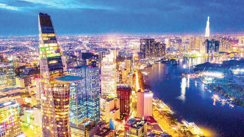 Một góc Thành phố Hồ Chí Minh. (Ảnh HOÀNG TRIỀU)