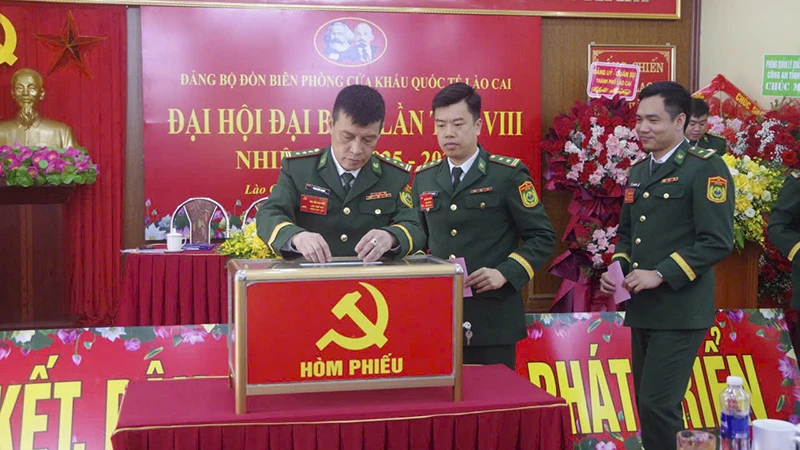  Đại hội bầu cử Ban chấp hành Đảng bộ khoá mới.