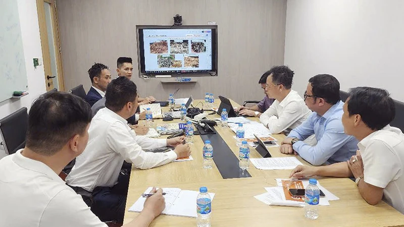 Đoàn công tác của tỉnh Lào Cai làm việc với lãnh đạo Công ty cổ phần Erex Nhật Bản.