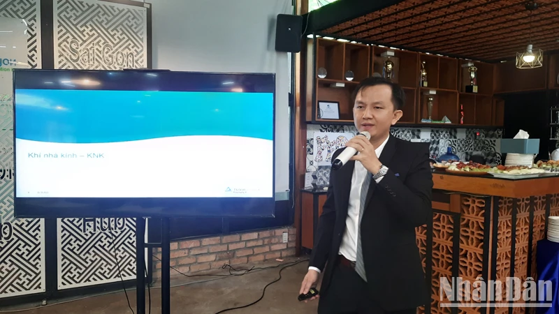 Chuyên gia giới thiệu phương pháp tính toán, quản lý phát thải khí nhà kính.