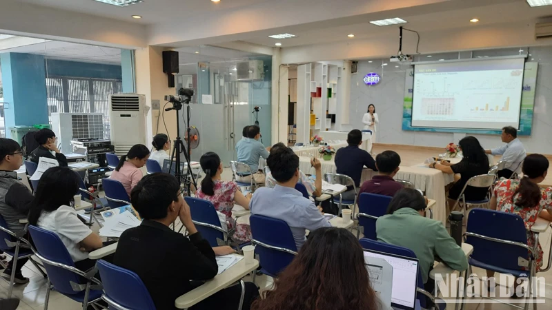 Quang cảnh buổi hợp tác công nghệ.
