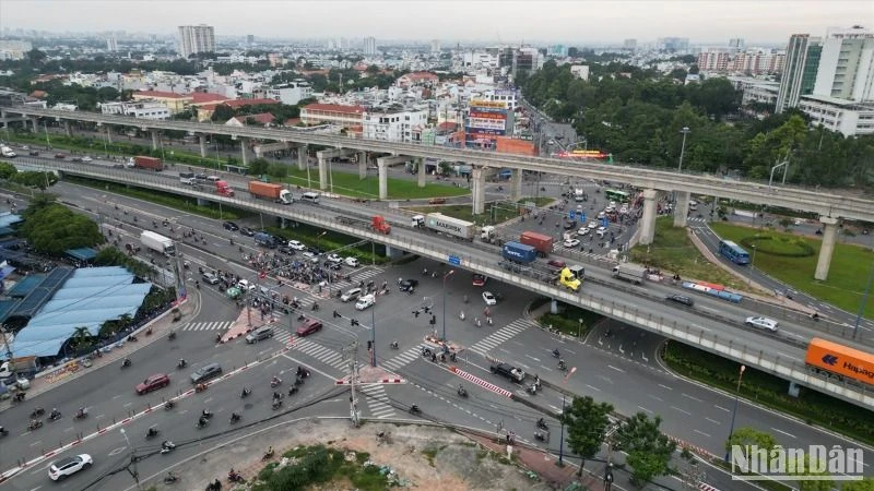 Nhiều giải pháp nhằm bảo đảm an toàn giao thông Phó Thủ tướng Trần Hồng Hà chỉ đạo bộ, ngành và các địa phương thực hiện.