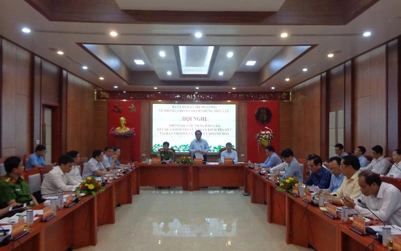 Quang cảnh buổi làm việc. (Ảnh: PHONG NGUYÊN) 