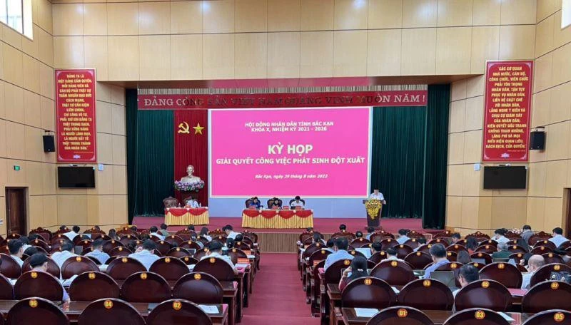 Quang cảnh kỳ họp.