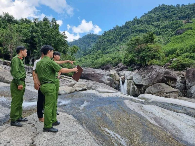 Suối Trà Bói, nơi 2 học sinh D và N bị chết đuối. (Ảnh: Công an huyện Trà Bồng cung cấp). 