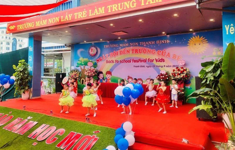 Học sinh Trường mầm non Thanh Bình, thành phố Hải Dương trong ngày khai giảng.