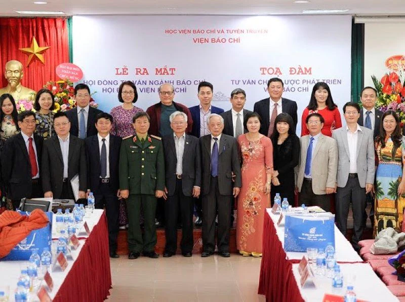 Lễ ra mắt Hội đồng tư vấn ngành và Hội đồng Viện Báo chí.