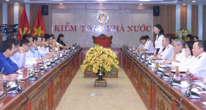 Phó Tổng Kiểm toán Nhà nước Hà Thị Mỹ Dung chủ trì hội nghị.