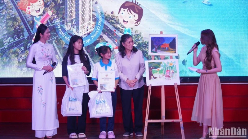 Cuộc thi vẽ tranh “Ngôi nhà mơ ước” năm 2024 đã thu hút đông đảo các em học sinh trên toàn quốc tham gia.