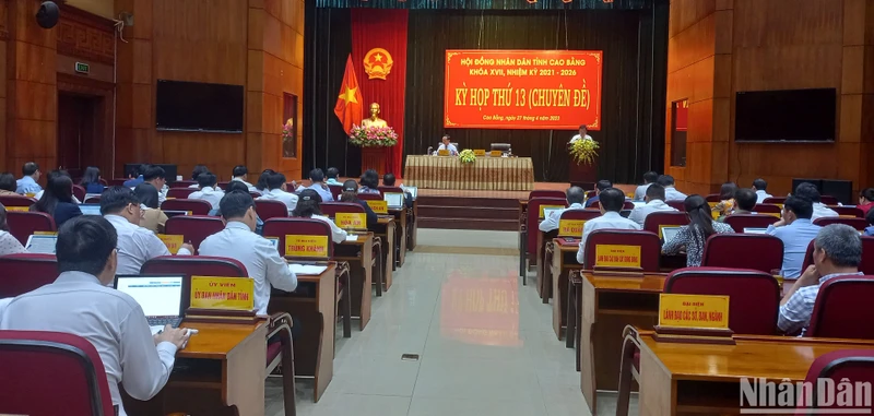 Quang cảnh kỳ họp.