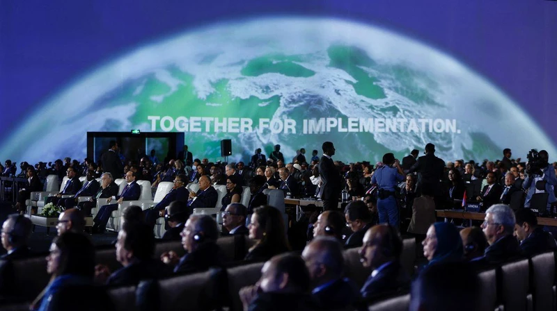 Các đại biểu tham dự COP27 tại Sharm el-Sheikh, Ai Cập, ngày 7/11/2022. (Ảnh: Reuters)