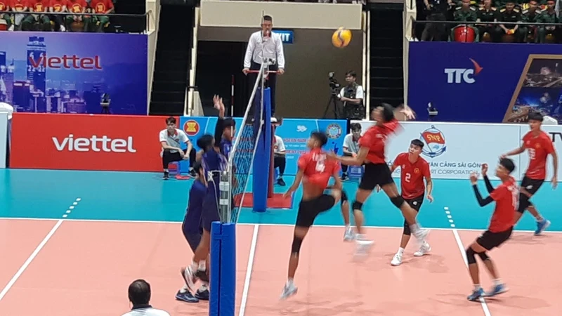 Kết thúc trận mở màn, đội tuyển Việt Nam thắng đội tuyển Campuchia với tỉ số 3-0