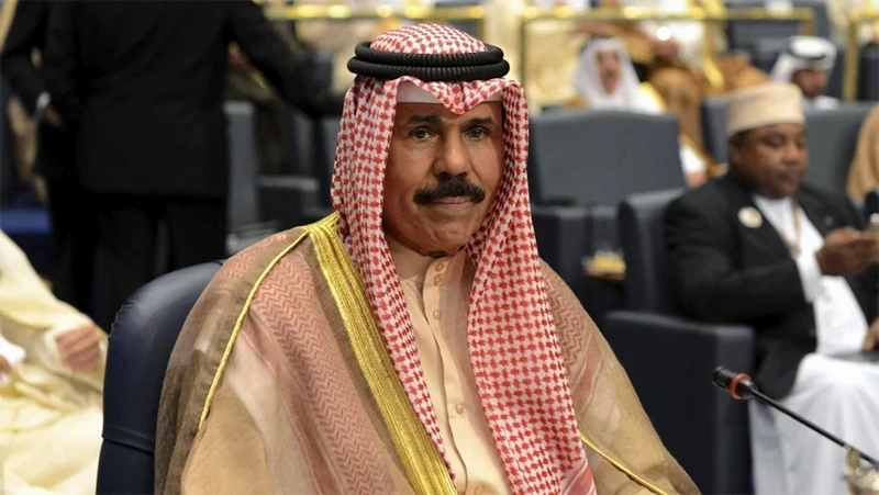 Quốc vương Nhà nước Kuwait Sheikh Nawaf Al-Ahmad Al-Jaber Al-Sabah qua đời ở tuổi 86.