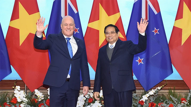 Thủ tướng Phạm Minh Chính và Thủ tướng New Zealand Christopher Luxon. (Ảnh: TRẦN HẢI)